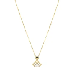 New Larcade Necklace Necklaces