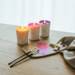 Online Les compositions parfumées, Electric Purple, Scented Candle Candles